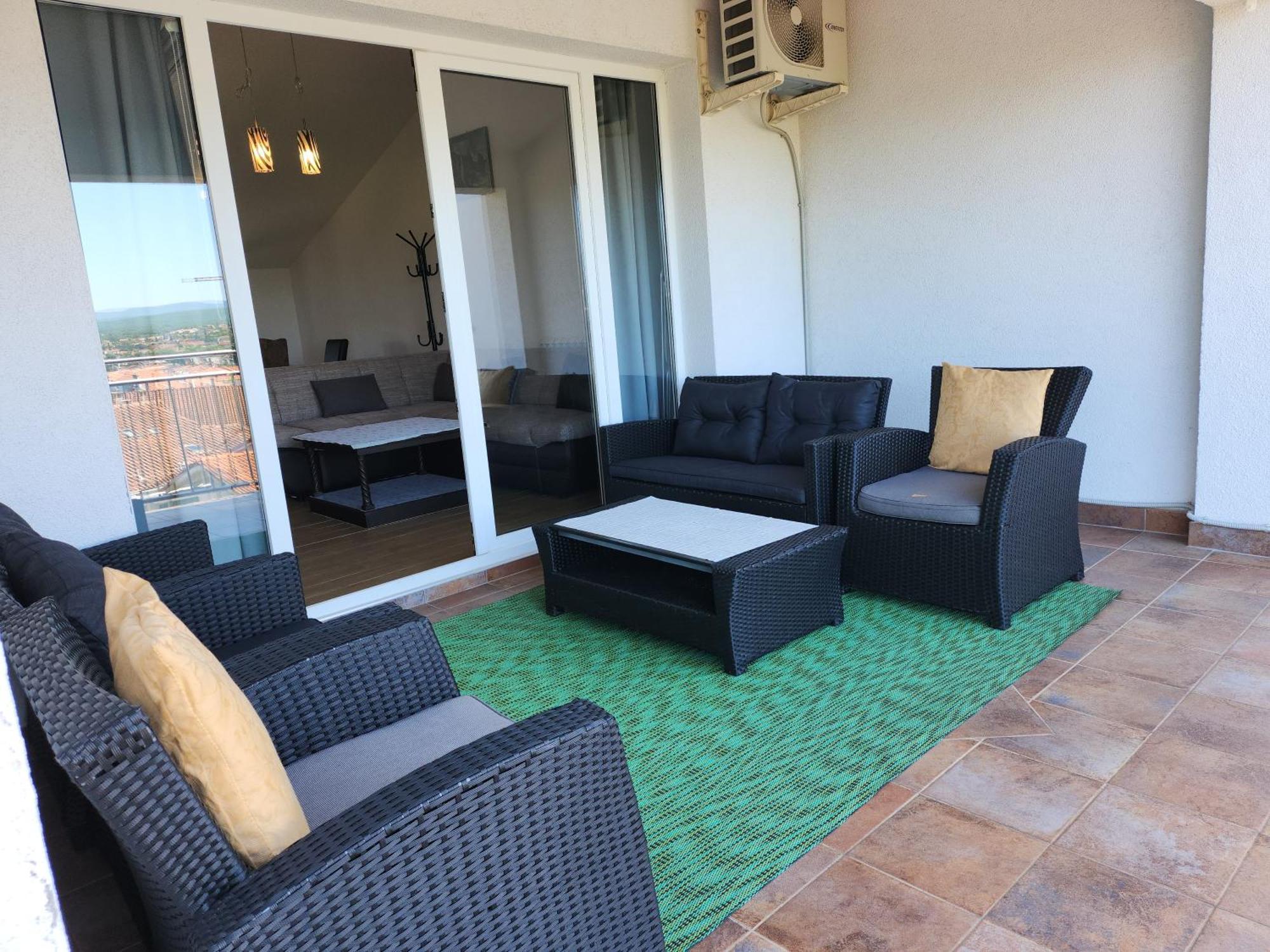 מאלינסקה Apartments Milica מראה חיצוני תמונה